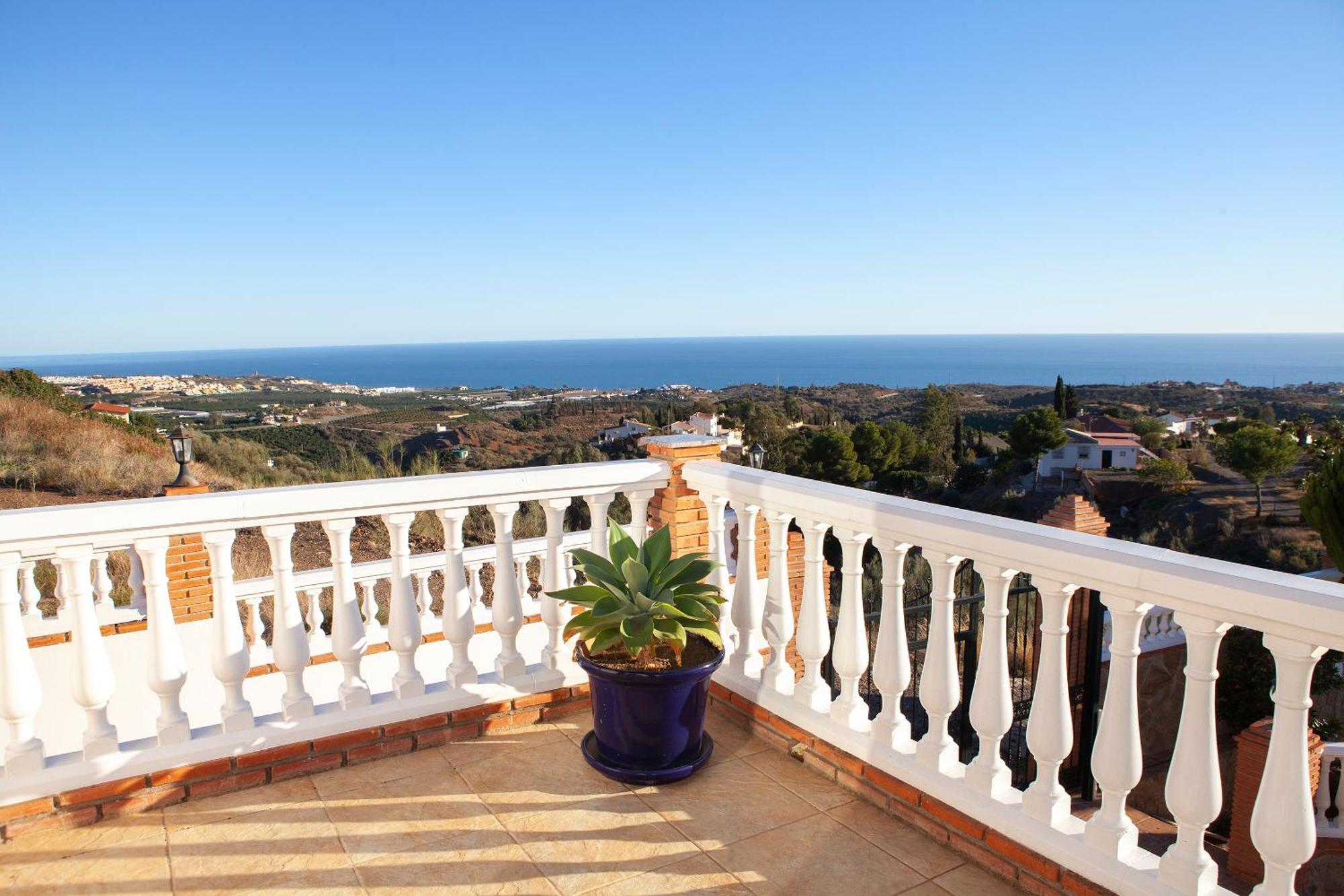 Villa El Palomar Azul With Pool And Sea View Benajarafe Kültér fotó
