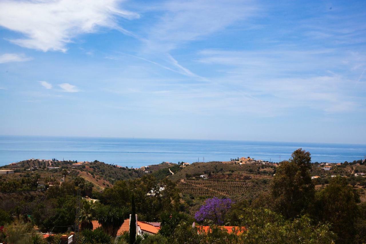Villa El Palomar Azul With Pool And Sea View Benajarafe Kültér fotó